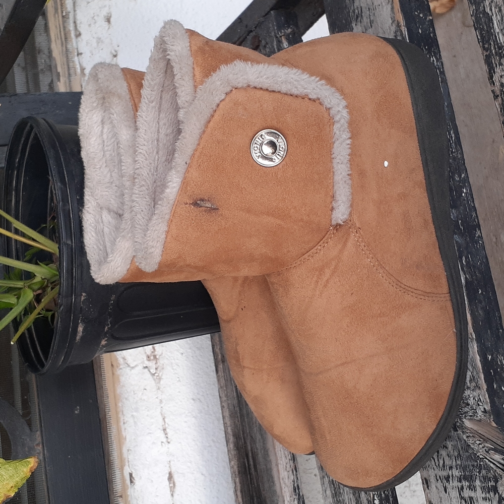 Vionic Booties - image 3